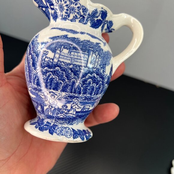 Vintage Norleans Blue & White Ceramic Pitcher Castle Landscape Design Japan - Picture 6 of 10